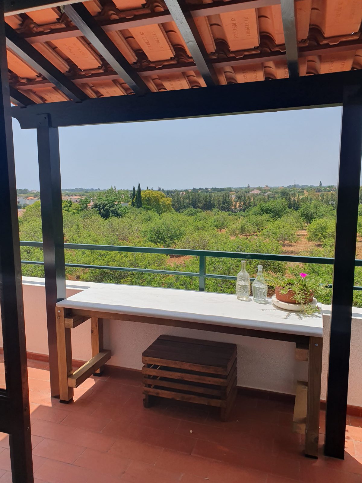Breakfast bar view